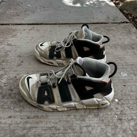 Nike Other - Nike Black and White Athletic Shoes